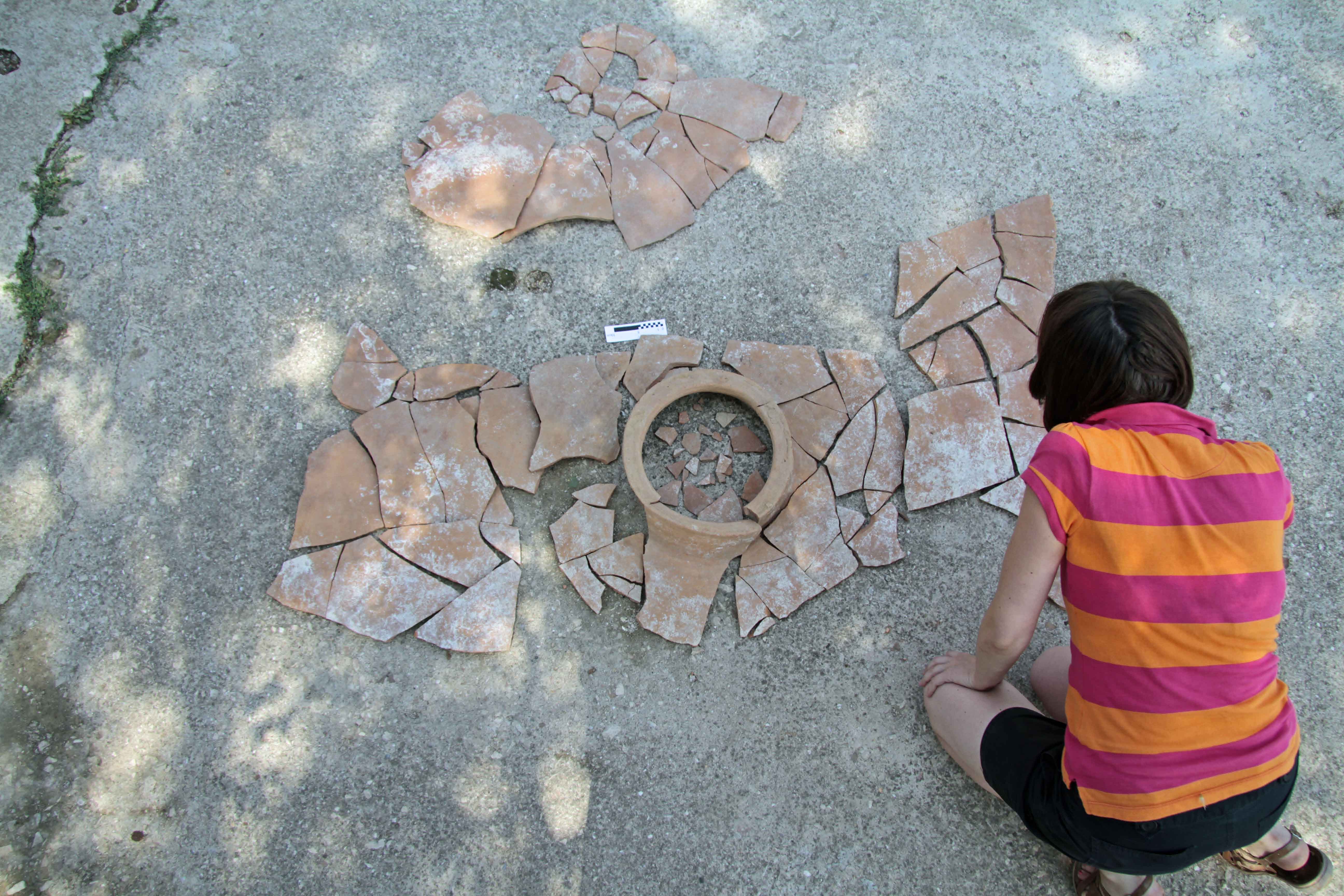 Puzzle - pitos z inskrypcją Puzzle - pitos z inskrypcją